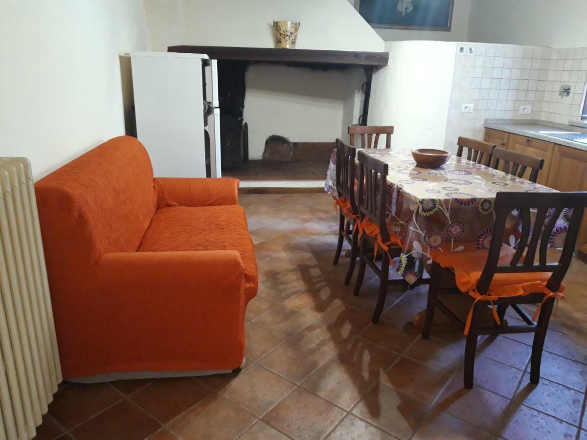 Ferienwohnung La Casa Di Ida Porciano Exterior foto